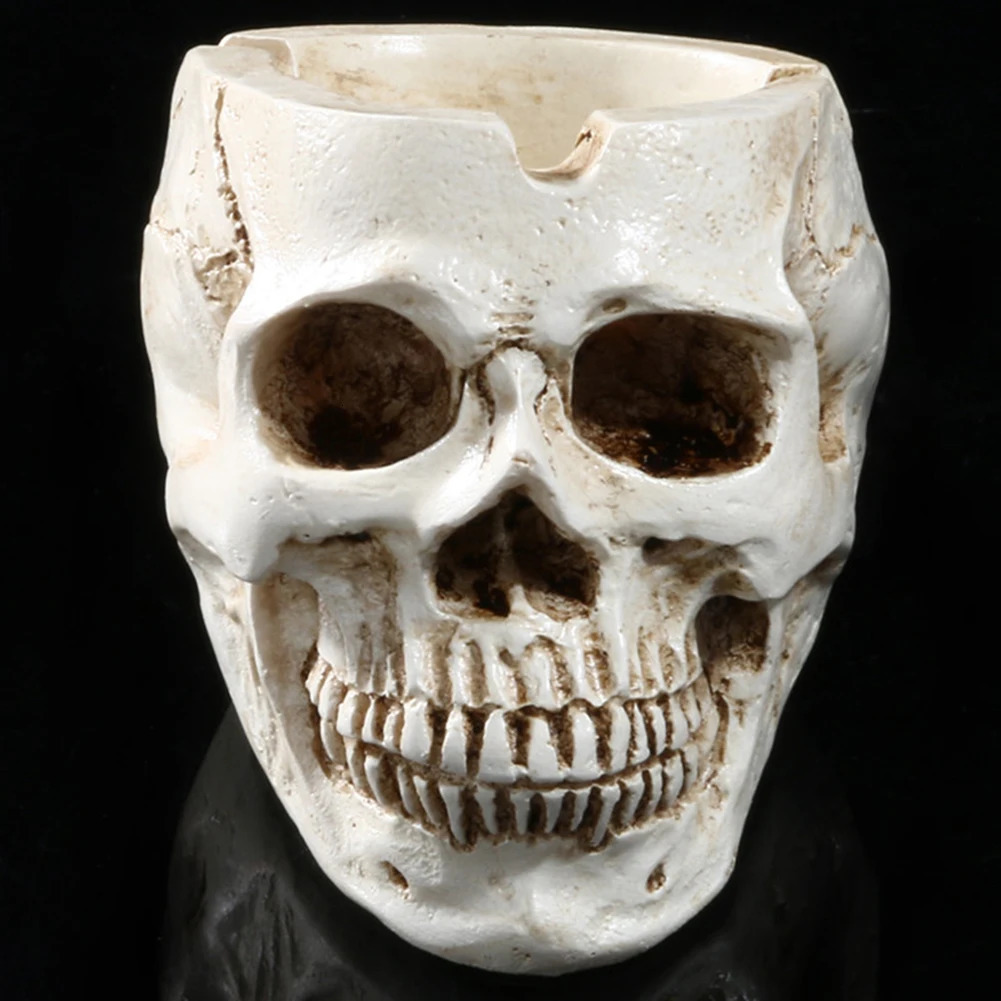 Skull Shaped Resin Ashtray Container Halloween Props Household Ornament 250710