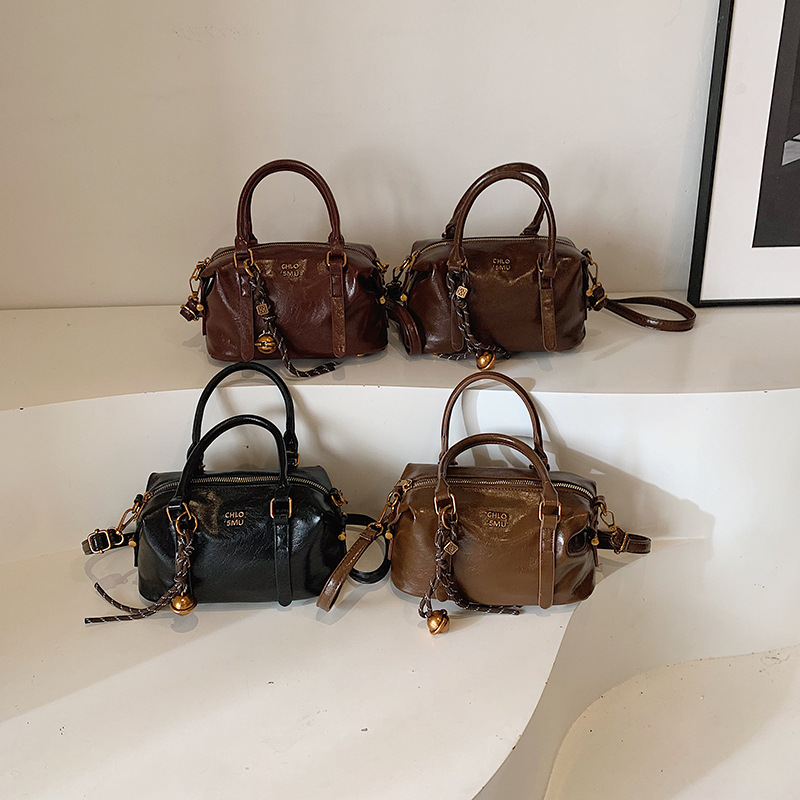 2025 hot new free shipping designer bags for womens bags black brown Large capacity one shoulder crossbody versatile tote bag