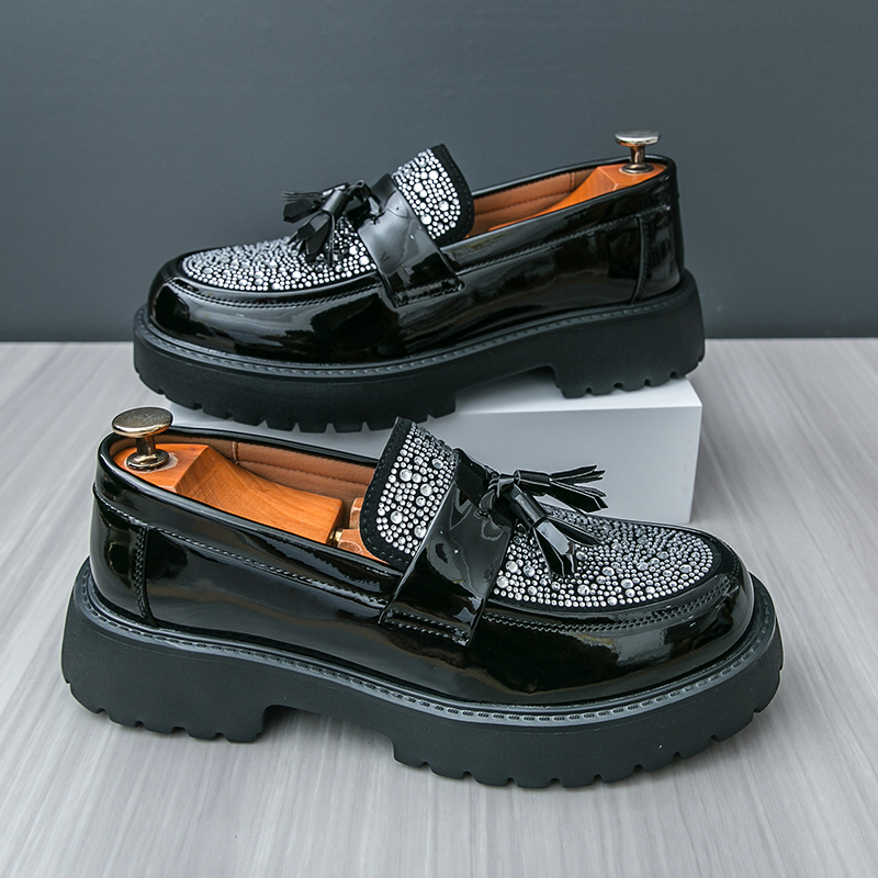 55003- Summer Men's Shoes British Trendy Casual Leather Shoes Men's Lacquer Leather Bright Face Youth Korean Edition Trendy Hairstylist Tren