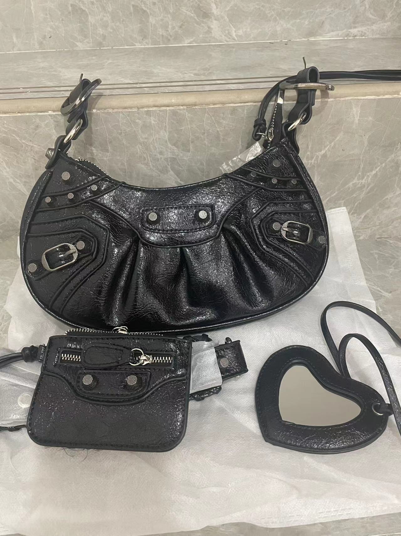 Designer luxury bag LE CAGOLE Women Shoulder Bag Crossbody Womens Plain Handbags Casual Leather Clutch Purse mo87