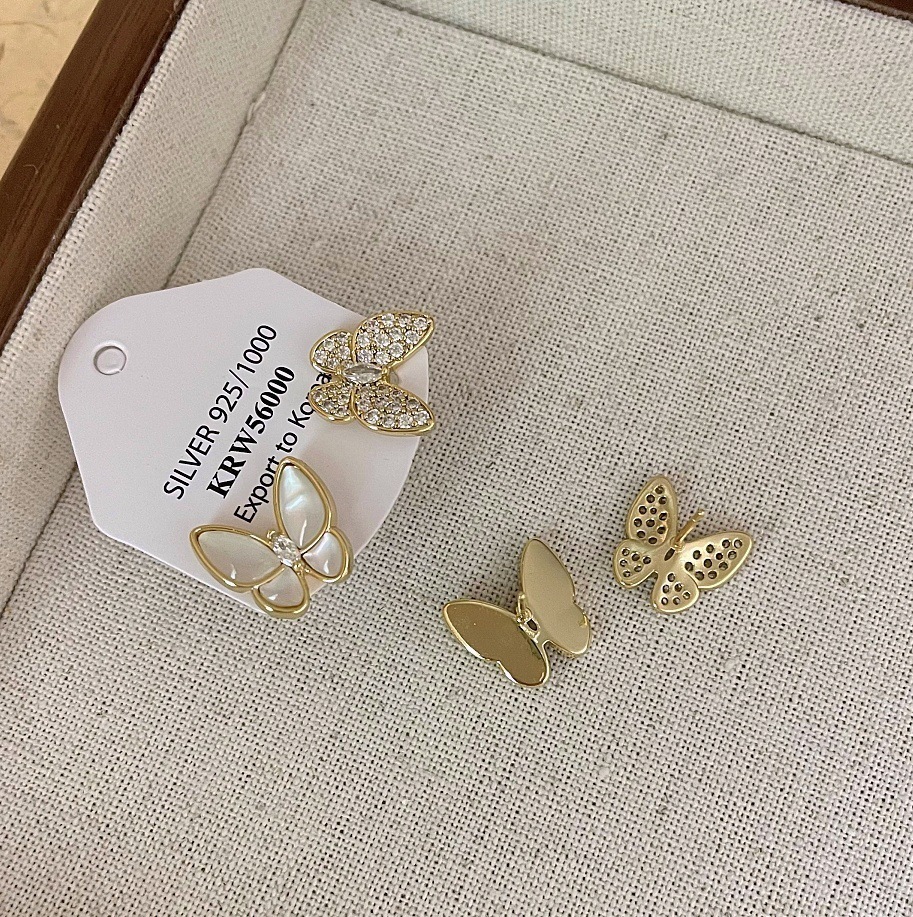 Asymmetric Shell Butterfly Earrings High-end Micro-inlaid Zircon Earrings Korean Style Elegant Simple Versatile Ear Jewelry 250710