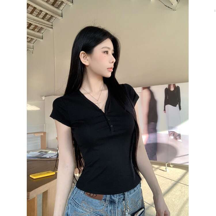 American Style V-Neck Button Short Sleeve T-Shirt For Women Summer New Pure Desire Versatile Slim Fit Base Layer Top B5