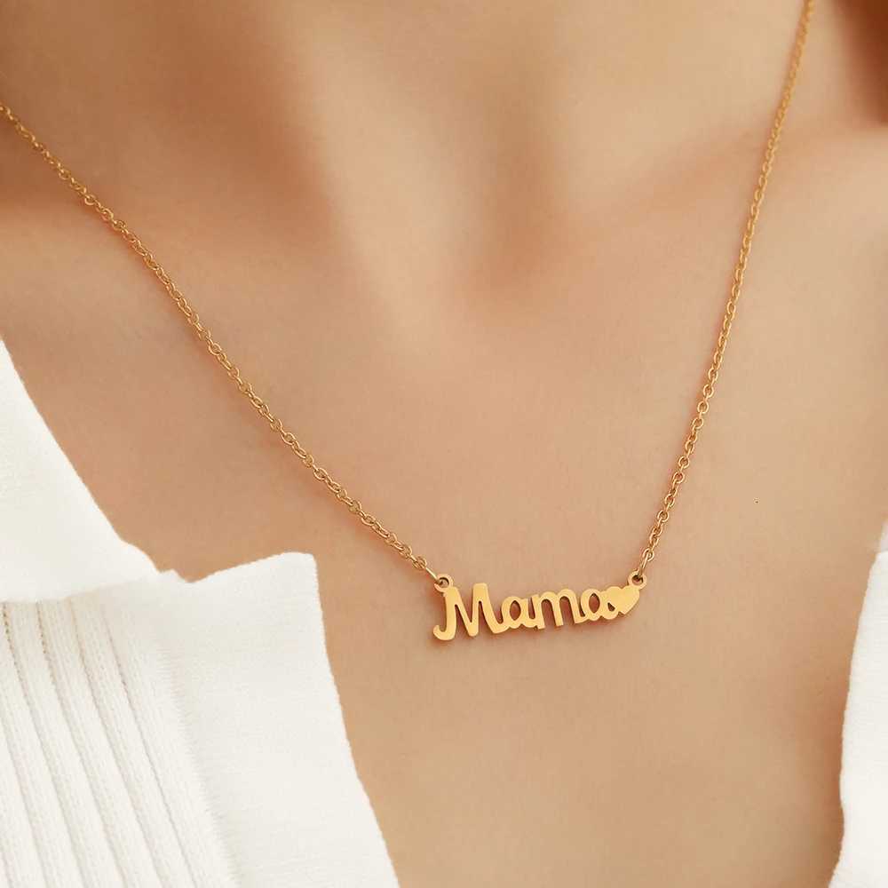 Stainless Steel Necklaces Mama Love Heart Letter Pendant Fashion Necklace Chain Mothers Day Necklace For Women Jewelry Mama Gifts XJ250709