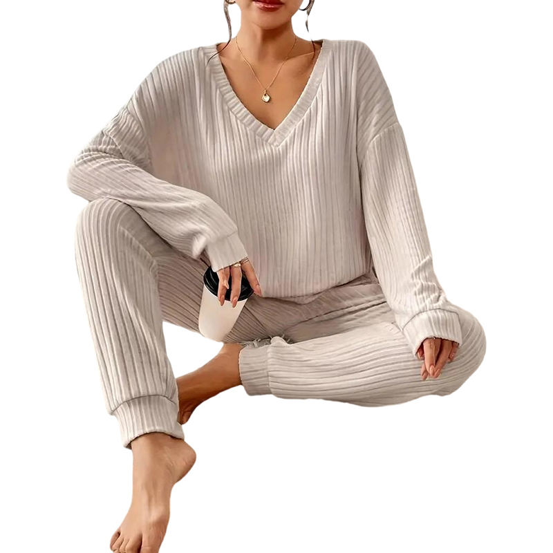 Women's Two Piece Pants Chic & Comfortable Ladies' Matching Top-and-Bottoms Outfit for Everyday Wear