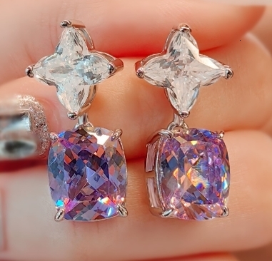High-End Purple Kunzite Ice Flower Cut Earrings High Carbon Diamond Stud Earrings Jewelry Purple Diamond Earrings High-End Earrings for Women250710