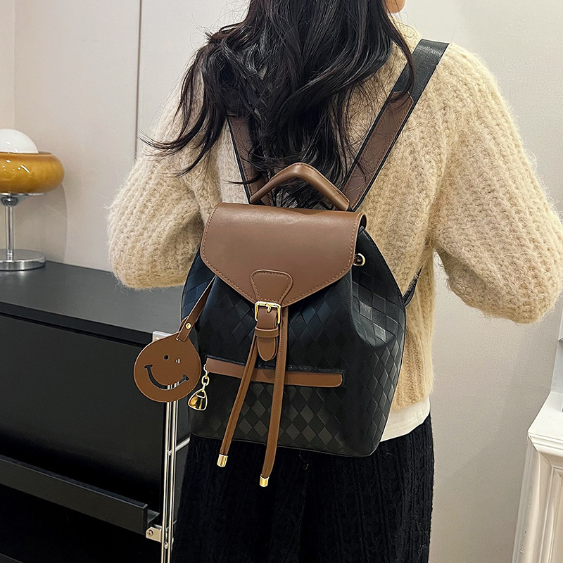 Free Shipping Designer Luxury Women's Backpack New Casual Women's Plaid Bag For Work Commute Travel Backpack Student Leisure Bag