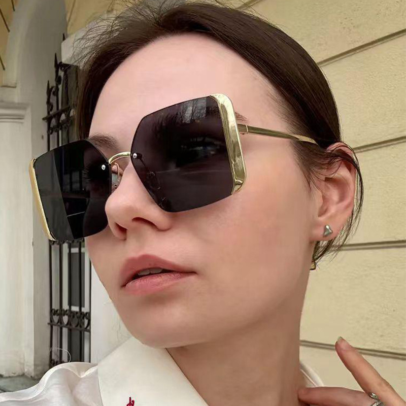 Designer Sunglasses For Women Men Fashion Sunglasses Luxury Polarized Lens Goggle Pilot PC Frame Oversized UV400 Eyewear Luxury Style Sunglasses DH201