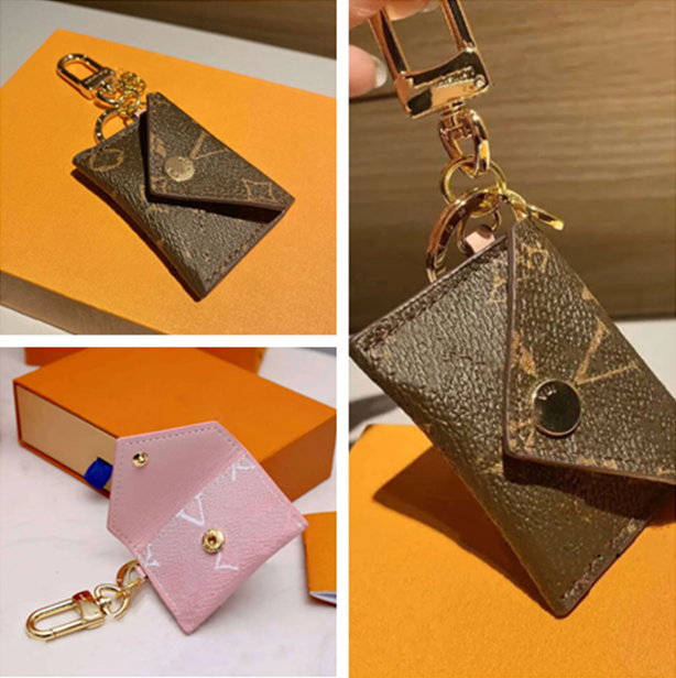 Upscale Pink Leather keychains pouch Brown Mini Wallets Designer Keychains Luxury coin purse Elegant Unisex keyring pouch French style Fashion bags charm Men Women