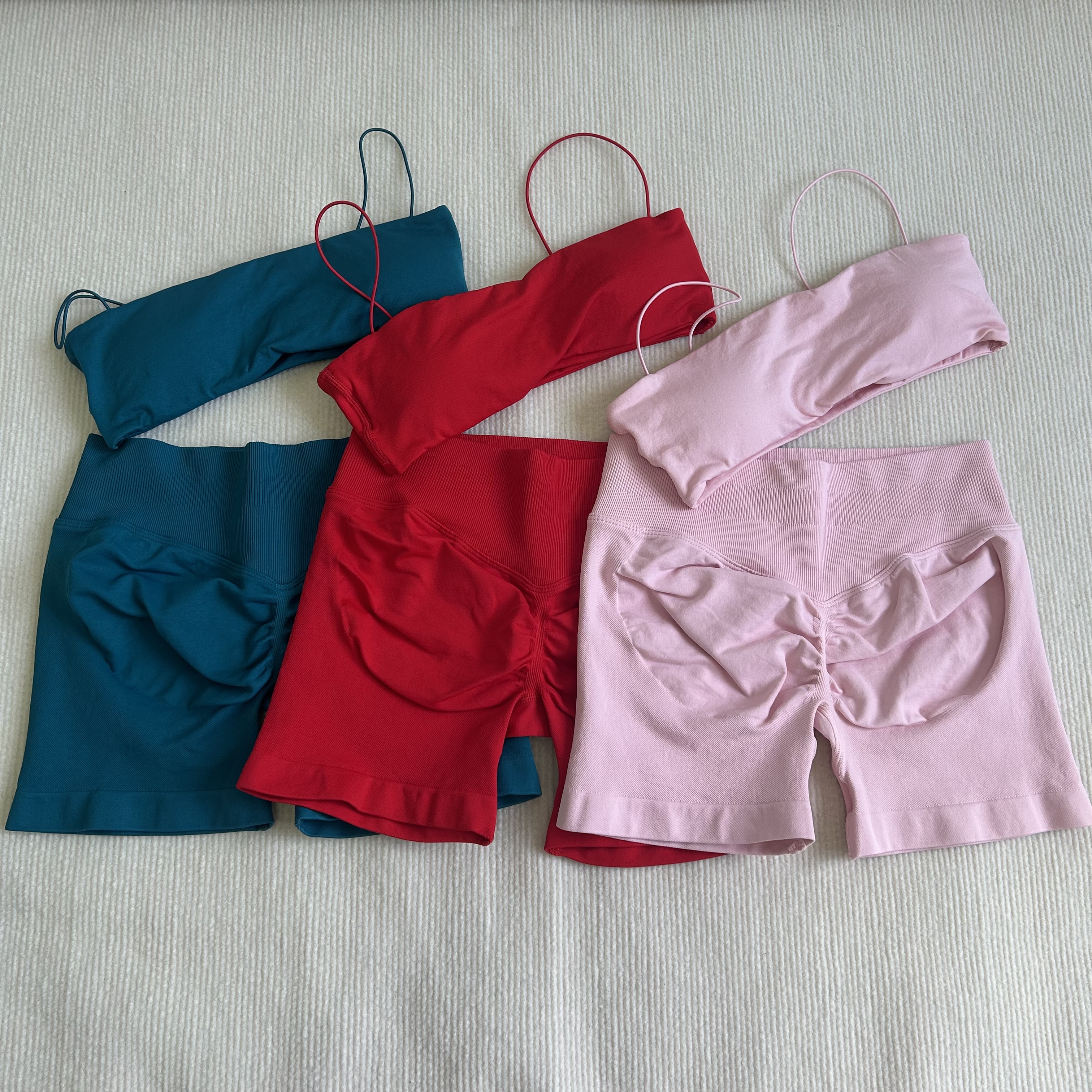 2Piece Gym Set Strappy Bra Seamless Yoga set High Waist Workout Scrunch Shorts Sports Suit Fitness Clothes Yoga set Backless Tops Outfit