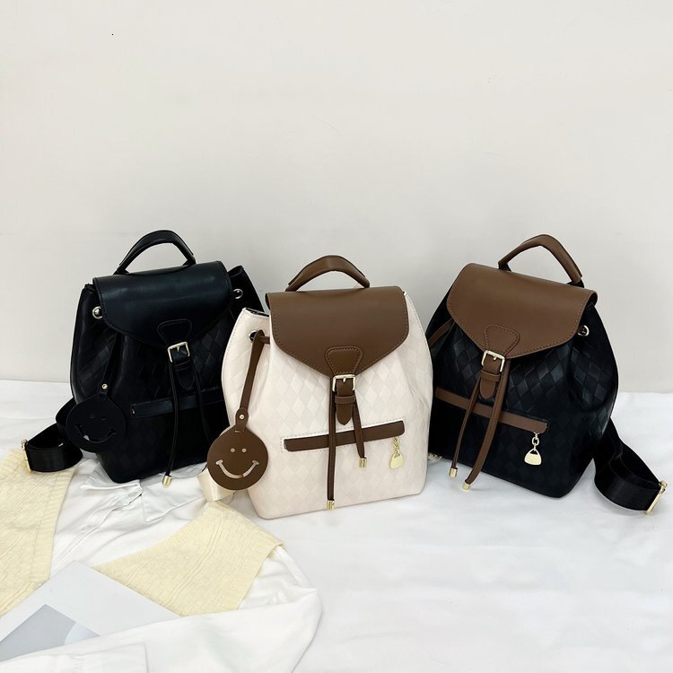 Free Shipping Designer Luxury Women's Backpack New Casual Women's Plaid Bag For Work Commute Travel Backpack Student Leisure Bag