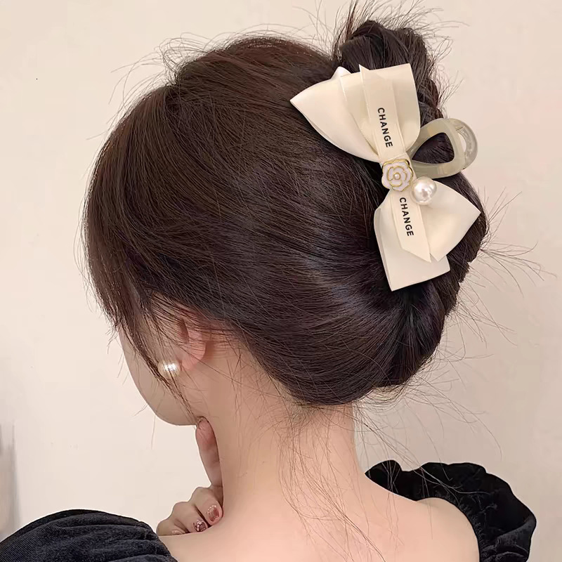 Elegant Bowknot Pearl Hair Clip for Women Large Size for Thick Hair Shark Clip Claw Clip Hair Accessory 250711