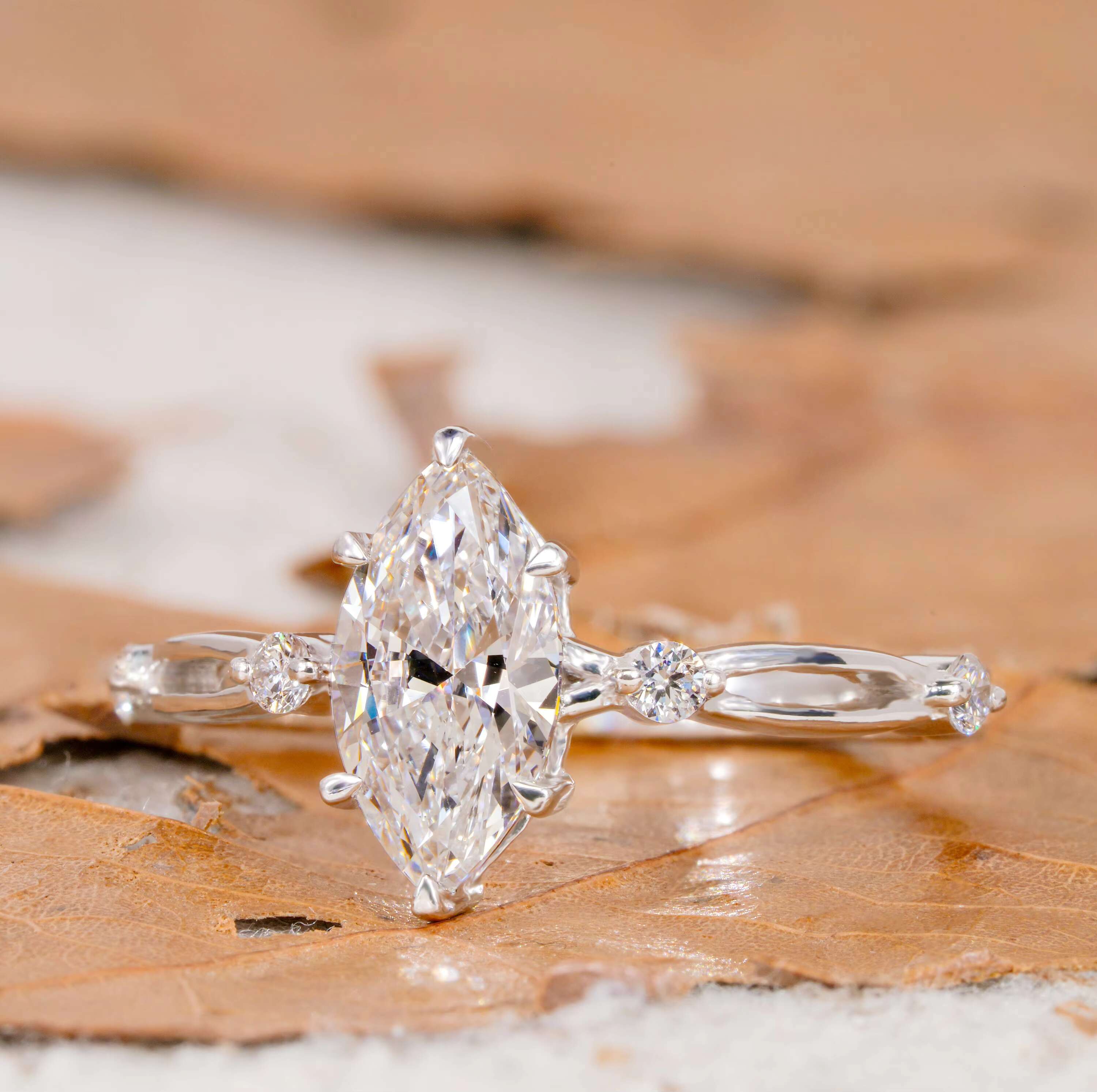 Elisa Jewelry CVD Lab Grown Diamond Round Marquise Cut Engagement Wedding Ring 10K 14K 18K Real Gold Melee Diamond Fine Jewelry