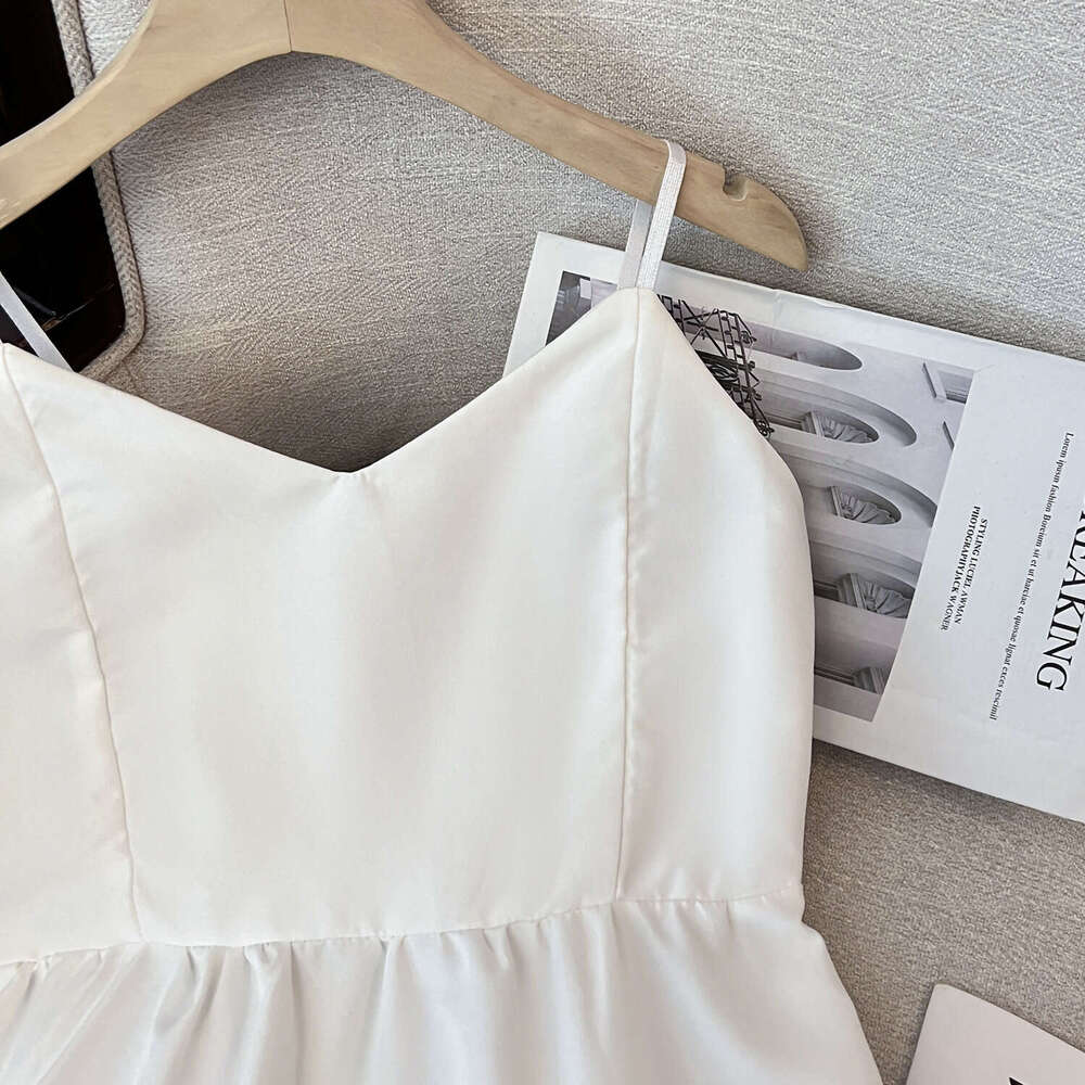 French Style White Strap For Women Summer New Simple Elegant Petite Slim Long Dress B5