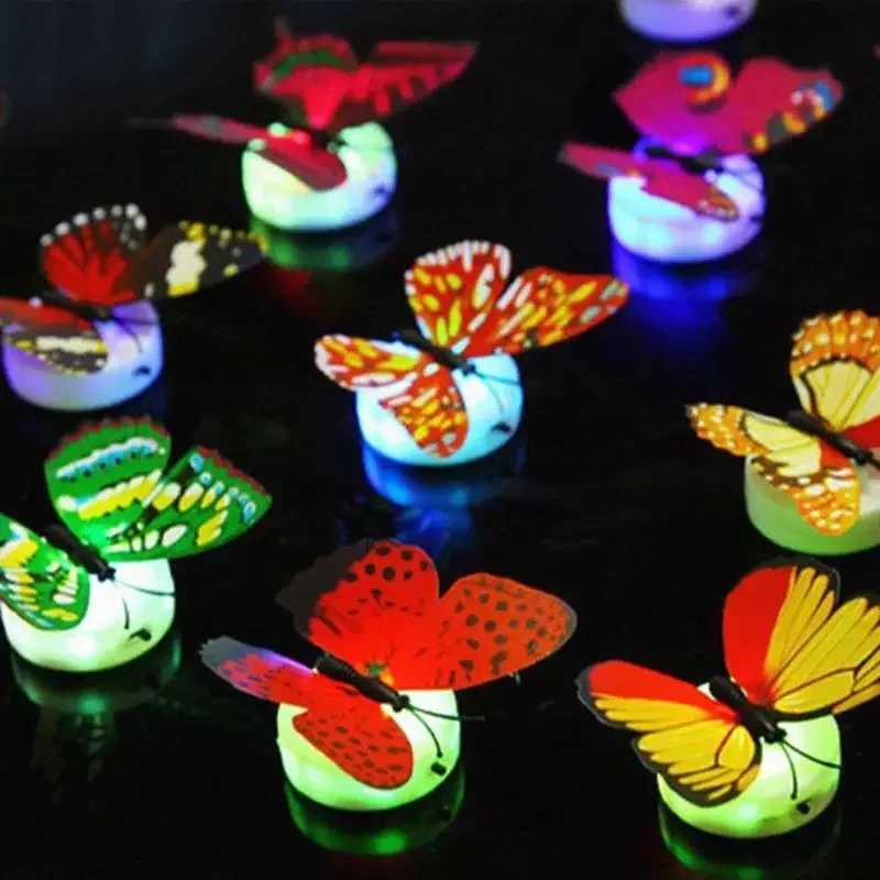 Butterfly Night Lights Pasteable 3D Butterfly Wall Stickers Lamp Home Decoration Living Room Wall Sticker Lighting XJ250710