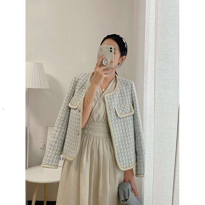 Spring And Autumn New Light Blue French Tweed Petite Elegant Short Jacket For Women B5