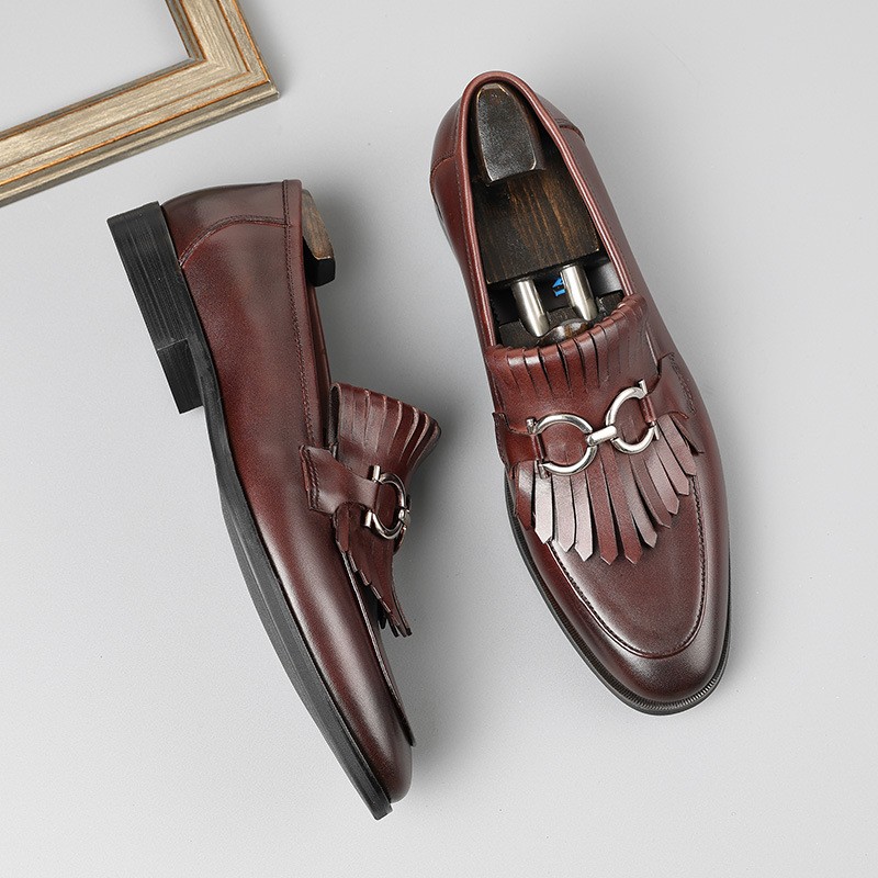 Business formal leather shoes men's high-end genuine leather tassel pointed suit shoes loafers men's shoes