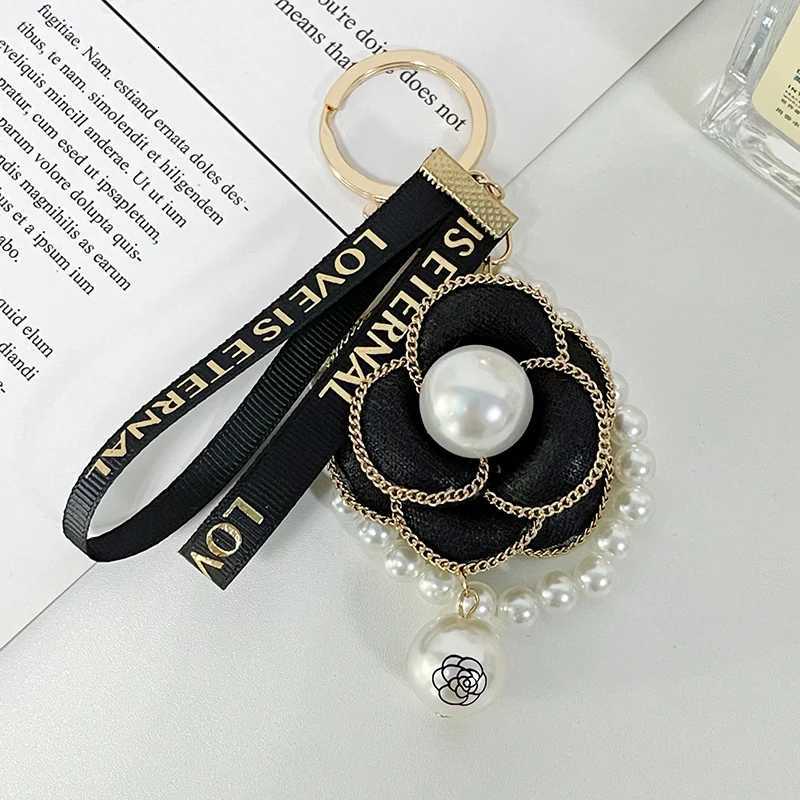 Easya Fabric Alloy Camellia Keychain Luxury Jewelry for Women y250710