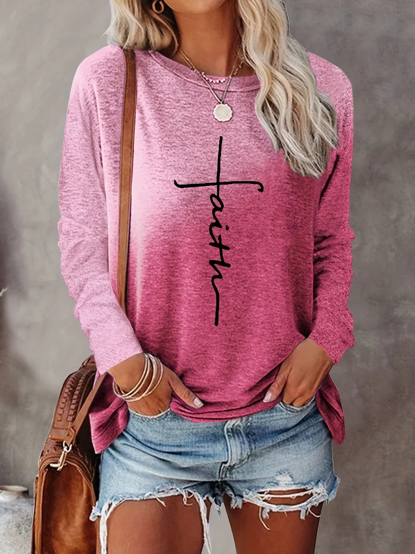 Gradient Faith Letter Print Womens T-shirt Long Sleeve Crop Top Female Graphic Blouse Plus Size Womens Clothing Shirts 250703