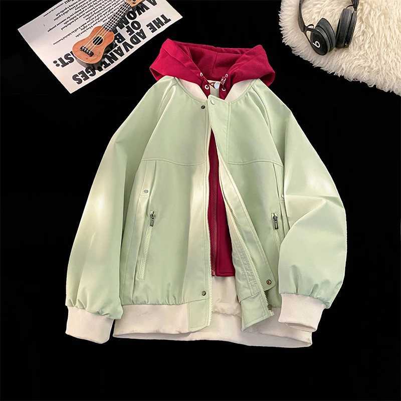 Outdoor Sports Camping Mountaineering Jackets Fashion Men Windproof British Wind Hooded Simple Storm Jacket Motorcycle Jacket W250711