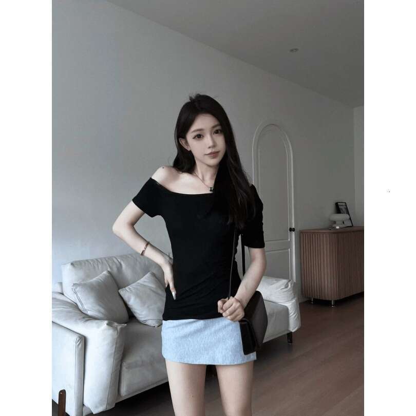Rayon Design Off-Shoulder Top T-Shirt Subtle One-Shoulder Asymmetric Slim Fit Short Sleeve Base Shirt B5