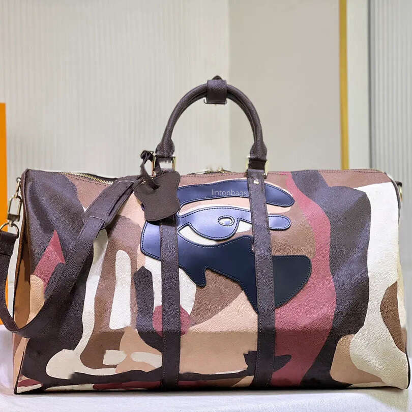 Designer Bag Mens Outdoor Travel Bag Large Capacity Canvas Crossbody Bag Leather Decoration Handbag Shoulder Bags duffel bag Outdoor sports bag tote climb bag