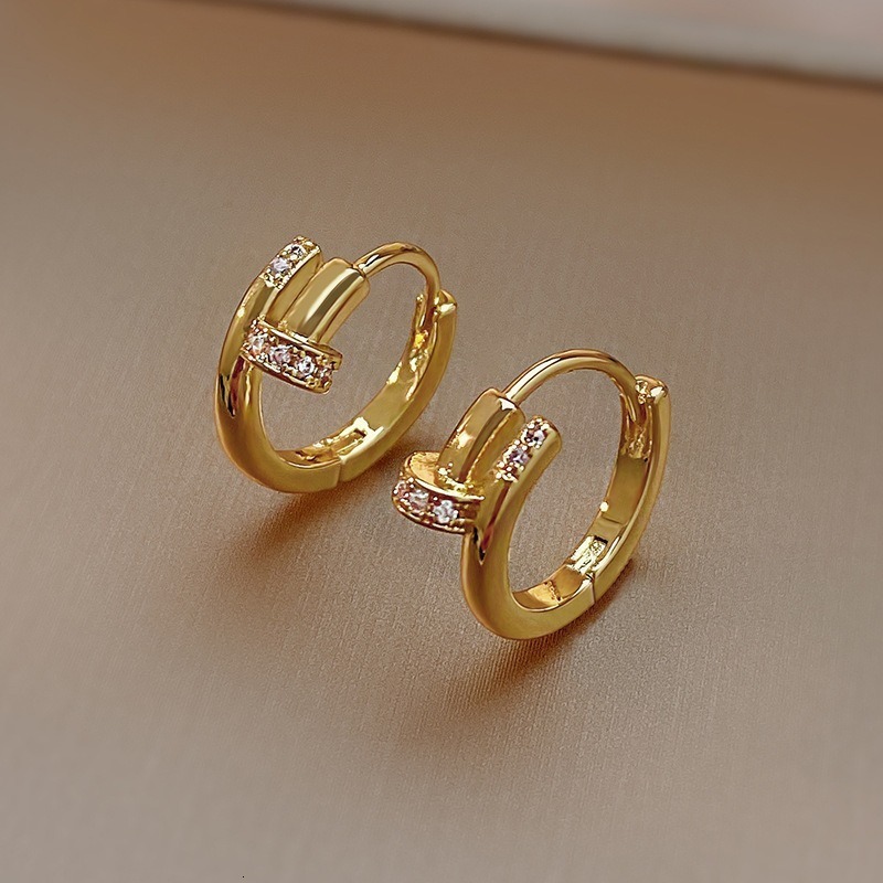 Simple Shiny Crystal Zircon Hoop Earrings For Women Rhinestone Metal gilding Cartilage Ear Piercing Jewels Girls Gift 250711