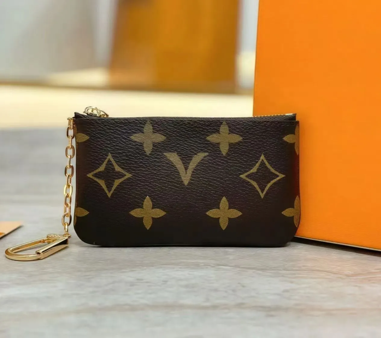 luxury women mens designer KEY POUCH card holder Keychain wallet corn purse crossbody shoulder beach handbag duffle tote bag bags purses dust bag