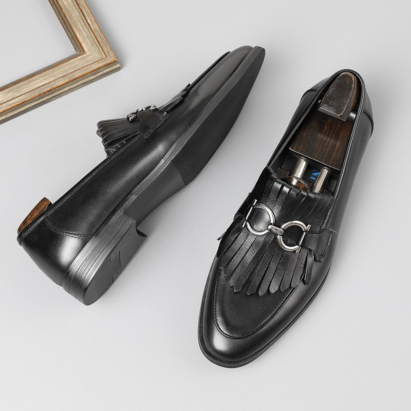 Business formal leather shoes men's high-end genuine leather tassel pointed suit shoes loafers men's shoes