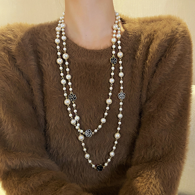 Vintage Lady Camellia Pearls Flower Long Necklace Chain Elegant Double Layers Fashion Jewelry For Women Party Collares de moda 250711