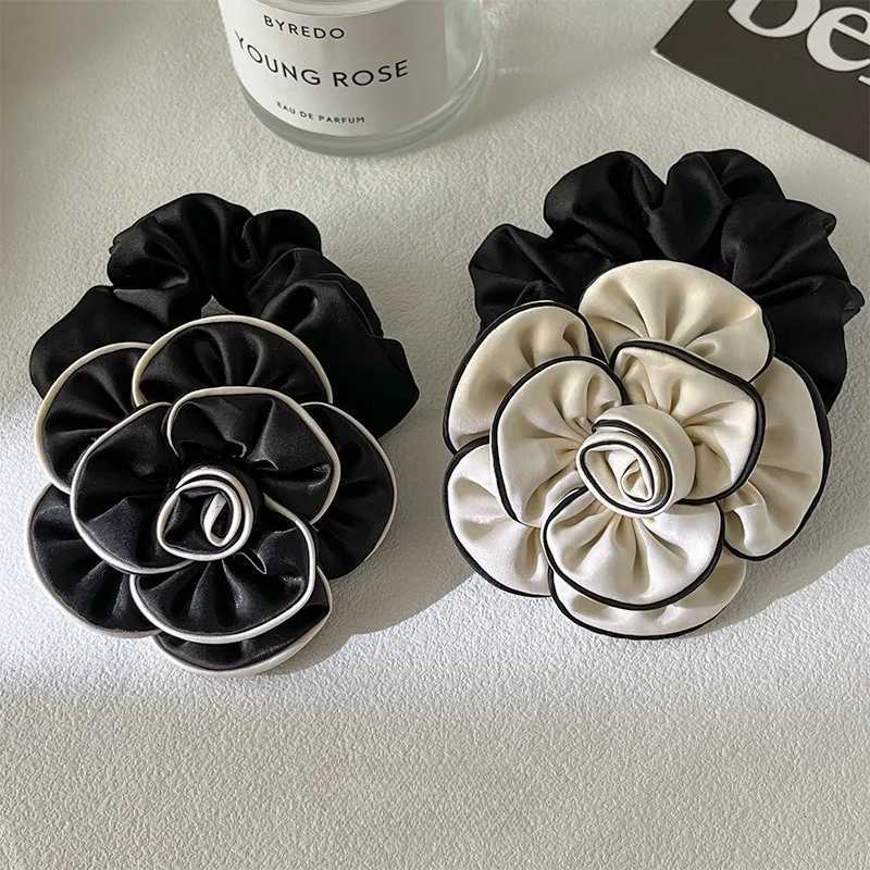 Fashion Camellia Flower Headband Hair Accessories for Women Retro Elegant Fabric Ponytail High Stretch Hair Ties Girls Headwear Y250711