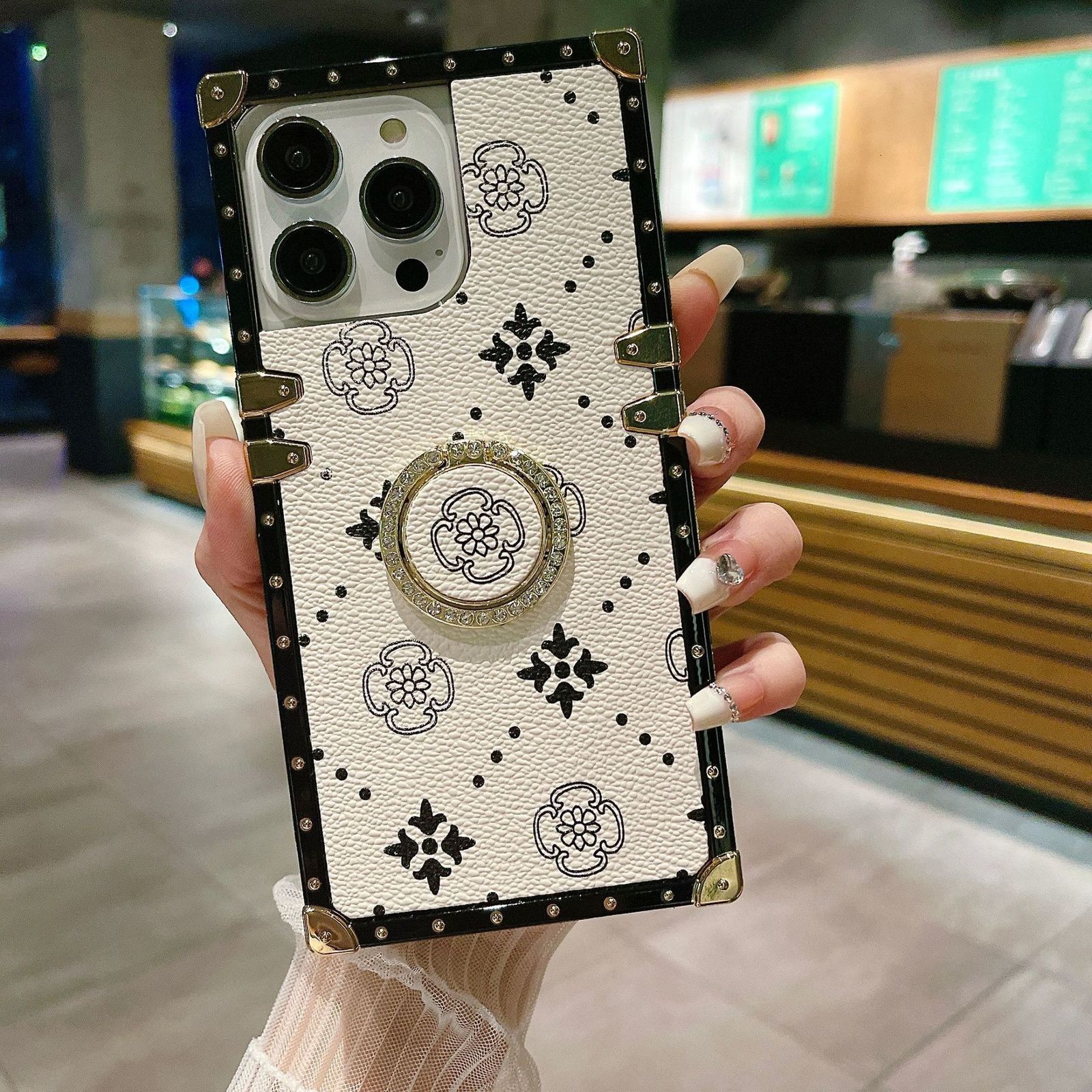 Compatible with iPhone 15 Pro Max Violent Bear Phone Case Apple 14 Goddess S23U Trendy Brand Shockproof Fashion 250711