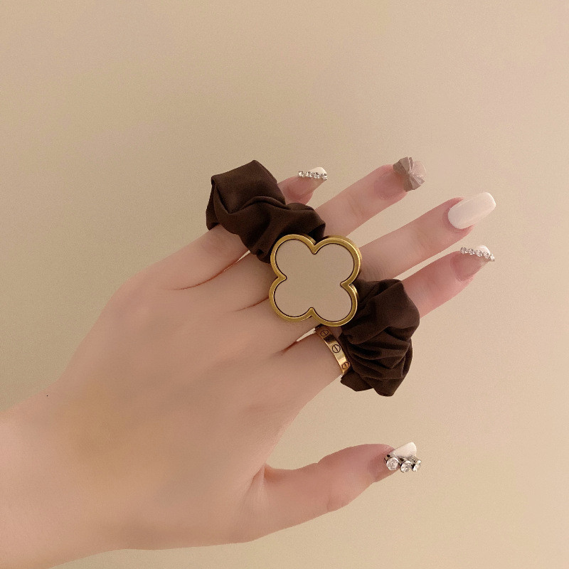 Korean Style Metal Four-Leaf Clover Scrunchie Hair Tie Internet Celebrity High-End Hair Rope Versatile Hair Accessory 250711
