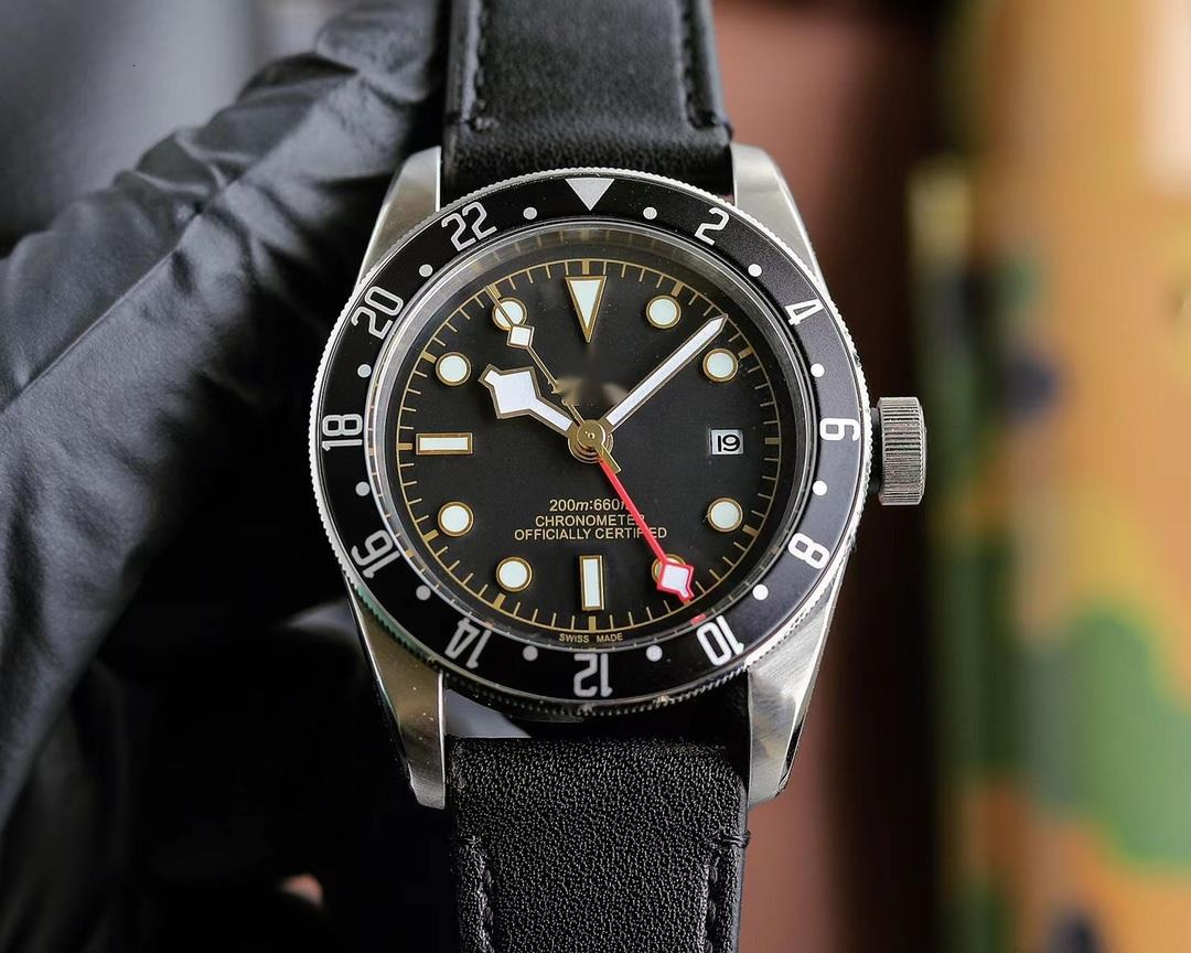 tudorrr black bay watch chronograph watches super clone 5A high precision auto mechanical menwatch 41mm sapphire automatic uhren montre date luxe watchbox RSJI