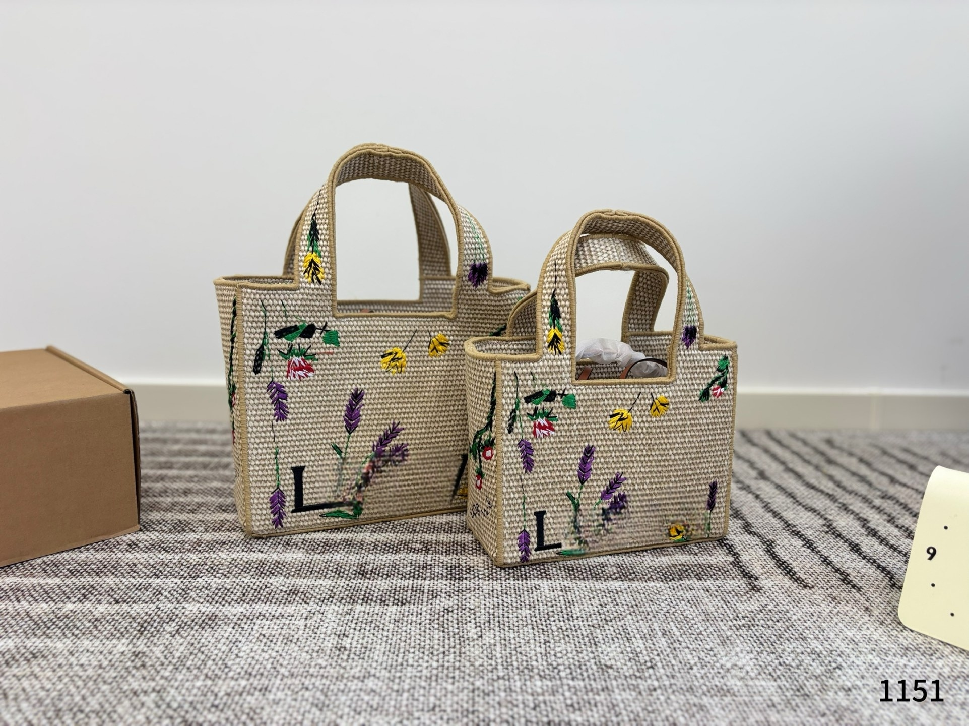 2025Designer Bag Women's Summer Beach Straw Bag Nylon Shoulder Bag Hobos Fashion Handbag Luxury Wallet Designer Crossbody Bucket Women's Small Handbag