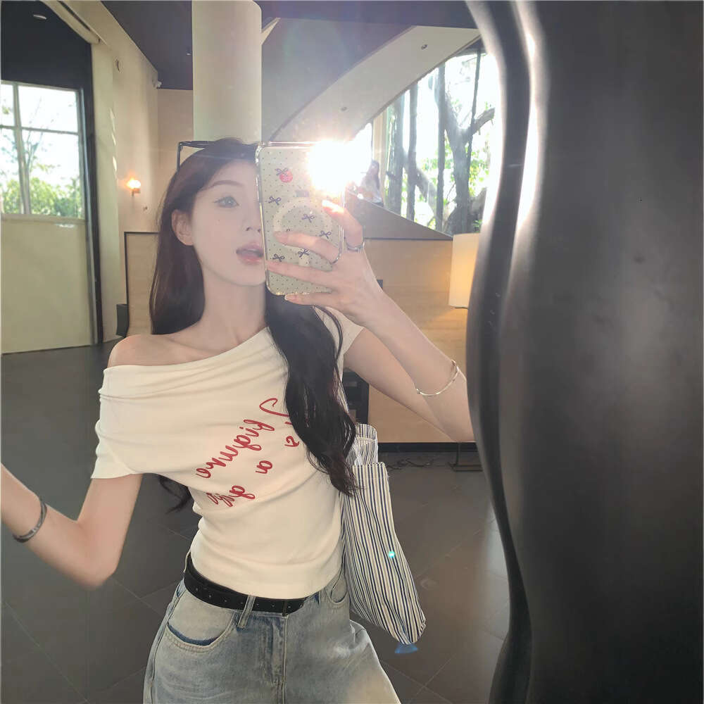 Off-Shoulder Sleeve Slim Fit T-Shirt For Women Summer Letter Print Slimming Hot Girl Versatile Short Top B5
