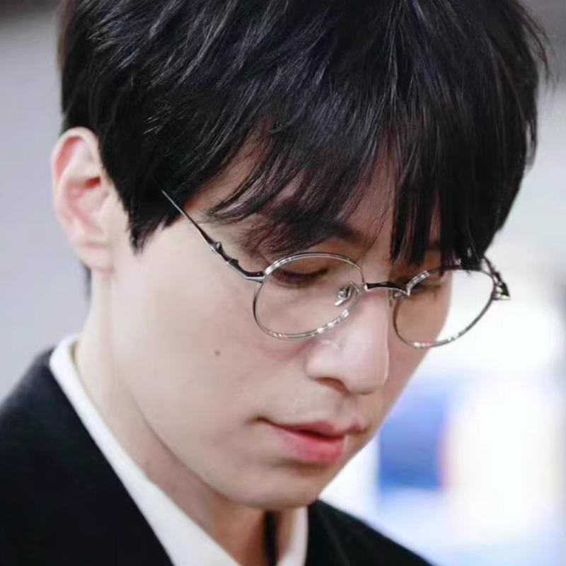 2025 New Optical Glasses Frame Men Women Korea EP Eyeglass Frames Titanium Eyewear Retro Prescription Myopia Round Eyeglasses