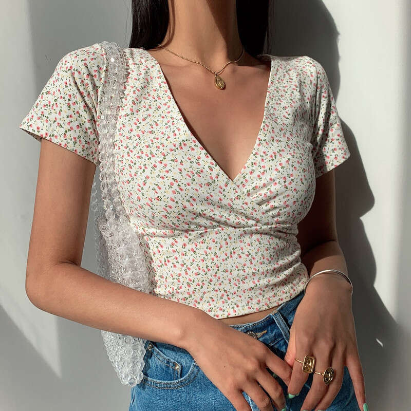 American Style Floral Cross V-Neck Slim Fit Crop Top Short Sleeve T-Shirt For Women Summer New Trend B5
