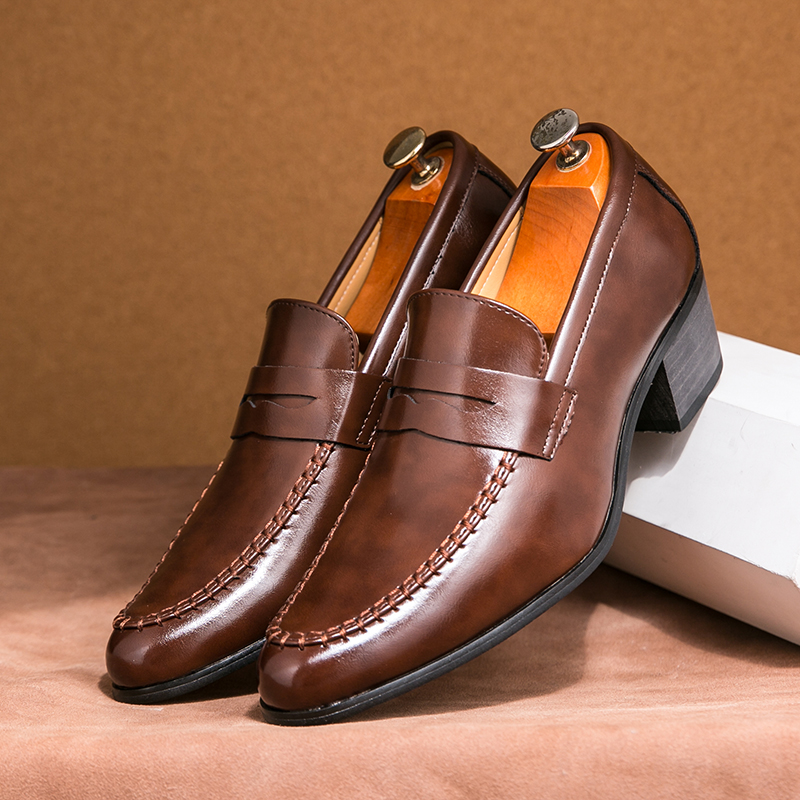 505- New Fashionable Retro Height Increasing Cuban Business Casual Shoes, European and American Pointed Leather Shoes, One Step Formal Men's Shoe