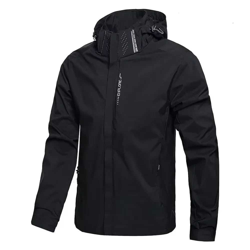 Mens Waterproof Rain Jacket Lightweight Outer Hooded Outdoor Raincoat Hiking Windproof Jacket Climbing Outdoor Jackets W250711
