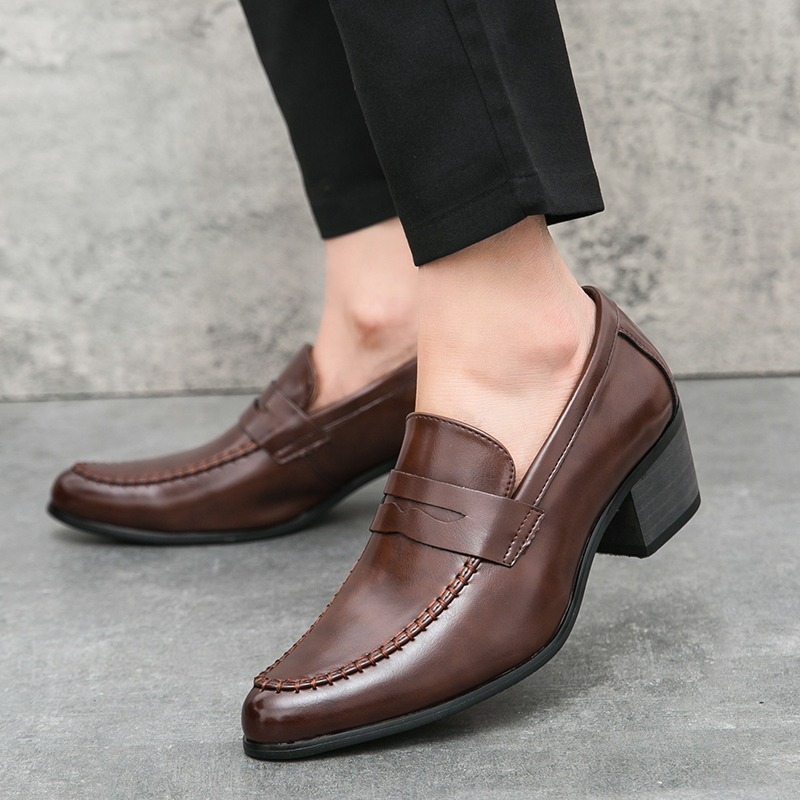 505- New Fashionable Retro Height Increasing Cuban Business Casual Shoes, European and American Pointed Leather Shoes, One Step Formal Men's Shoe