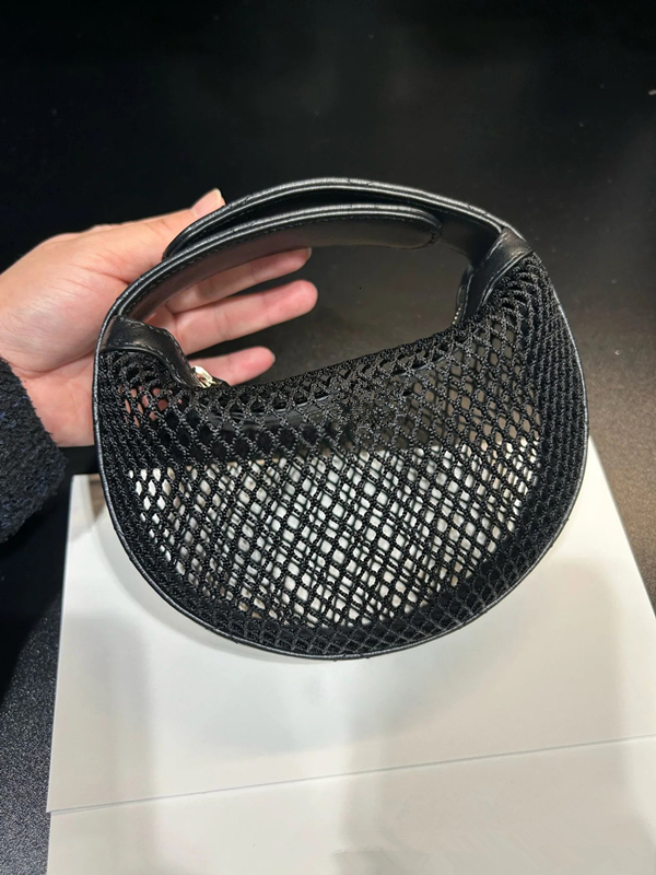 Luxury New Small Clutch Bags Half Round Hollow Fishnet Bag Designer Shoulder Crossbody Bag Sheepskin Bowknot Handbag