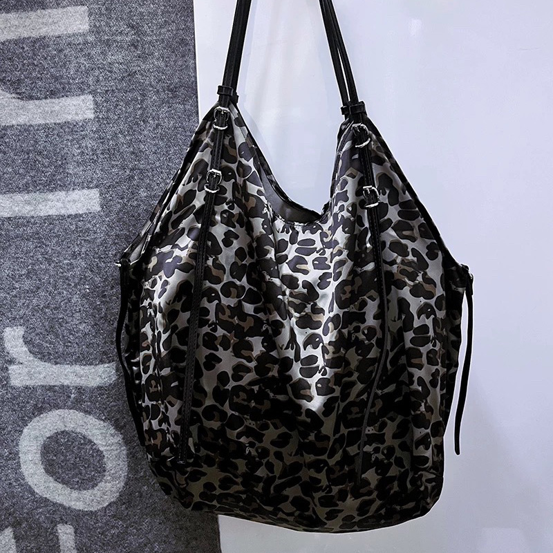 Leopard Print Cow Pattern Silk Satin Shoulder Bag,Versatile Stylish Lazy Tote Bag,Niche Designer Large Capacity Shopping Bag