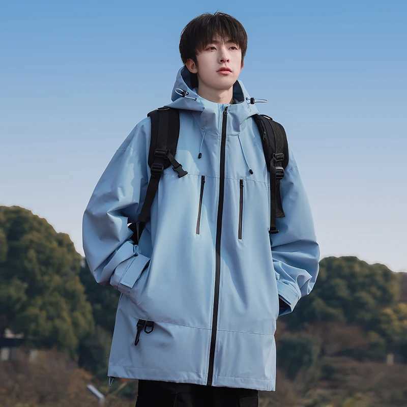 Mens Hiking Jackets Waterproof Mountaineering Jacket Windproof Windbreaker Camping Running Hooded Design Women Windbreaker W250711