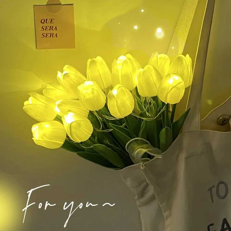 5/10Pcs LED Tulip Flowers Night Light Battery Powered Artificial Bouquet For Wedding Birthday Gift Anniversary Home Garden Decor XJ250710