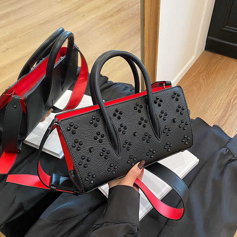 designer Bags Hollow Out Tote Bag lady Shopping Bag Large Capacity Single Shoulder bags rivet Underarm bags Women's crossbody Bag 250715