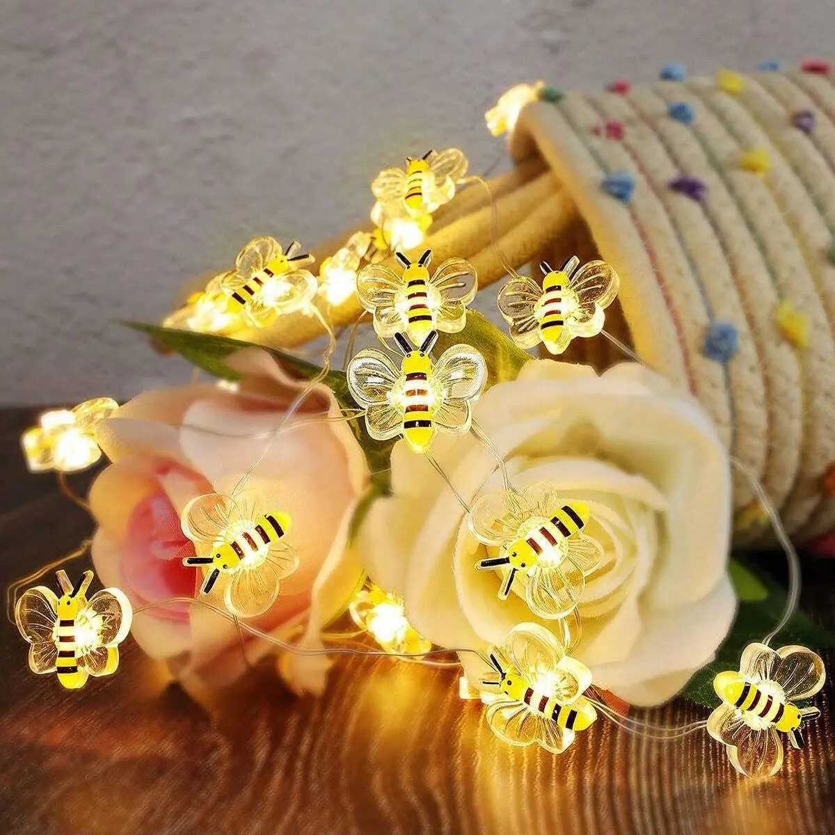 1Pack Bee Lights Battery Operated Bee String Lights For Bedroom Plants Patios Party Wedding Xmas Decorative String Lights XJ250710