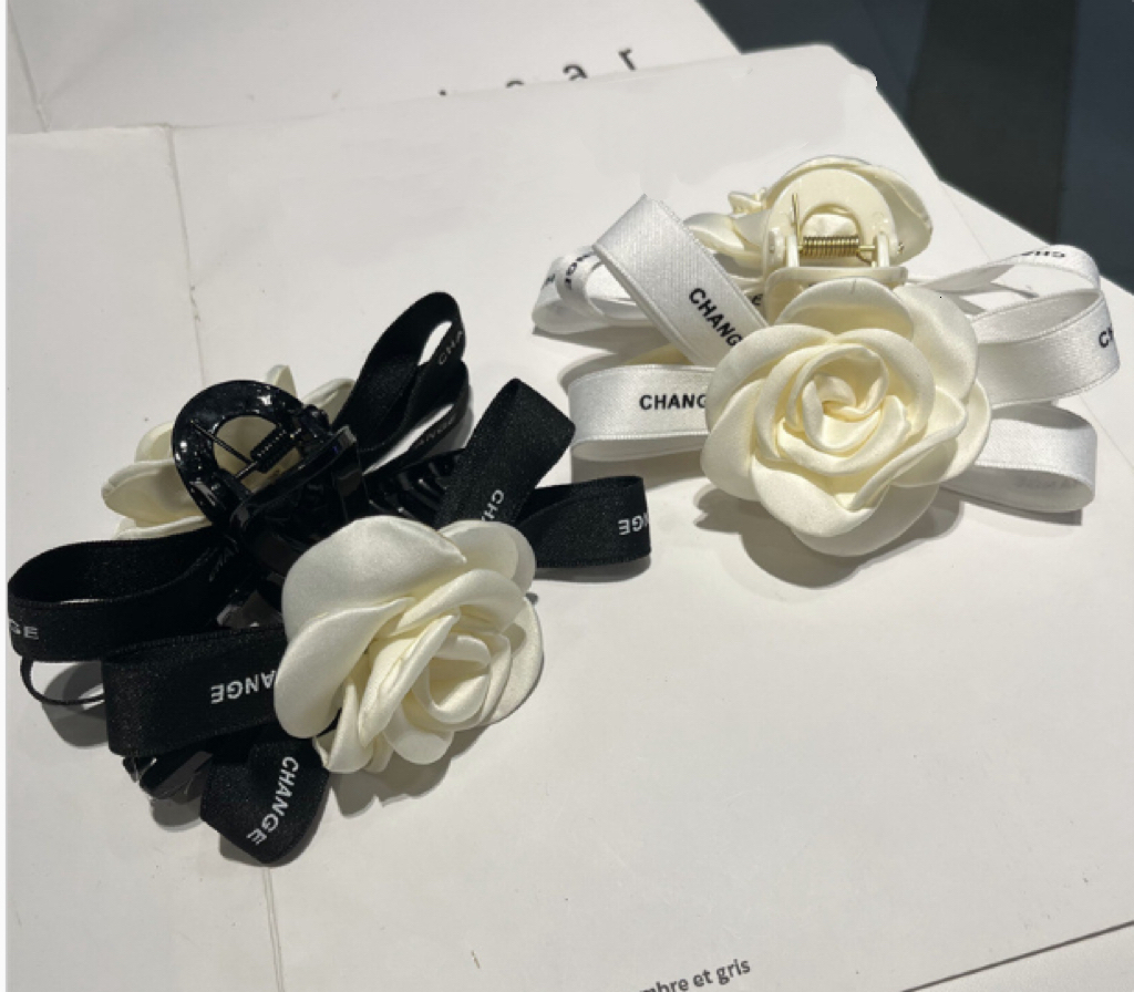 Hair Claw for Women French Style High-End Feel Internet Celebrity Hair Clip Elegant and Fairy-Like Large Hairpin for the Back of the Head Hair Accesso
