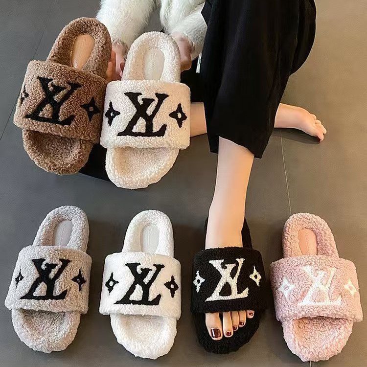 Designer Sandals plush Cotton Slippers Flip Flops Fashion Anti-Slip Female Slides Women Furry Fluffy Faux Fur Warm Indoor