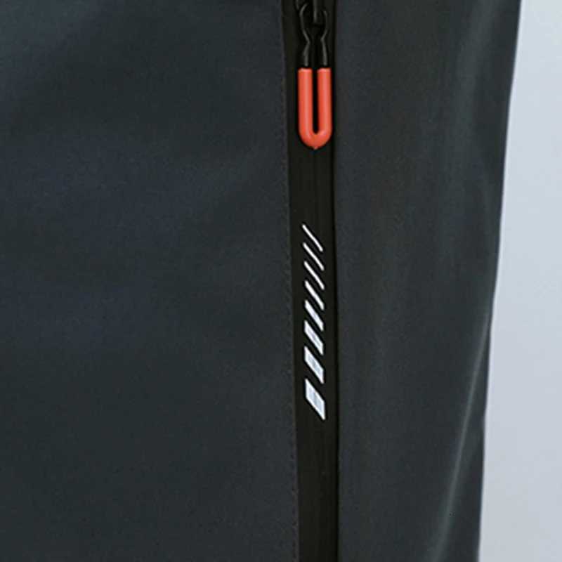 New Mens Large Size Zipper Jacket Simple Color Matching Windproof Waterproof Mountaineering Spring And Autumn Fashion Jacket W250711