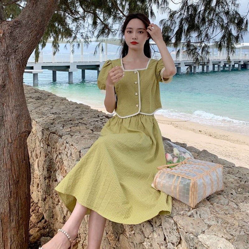 Summer New French Square Neck Puff Short Sleeve Shirt Women High Waist Mid-Length A-Line Skirt Gentle Style Set B5